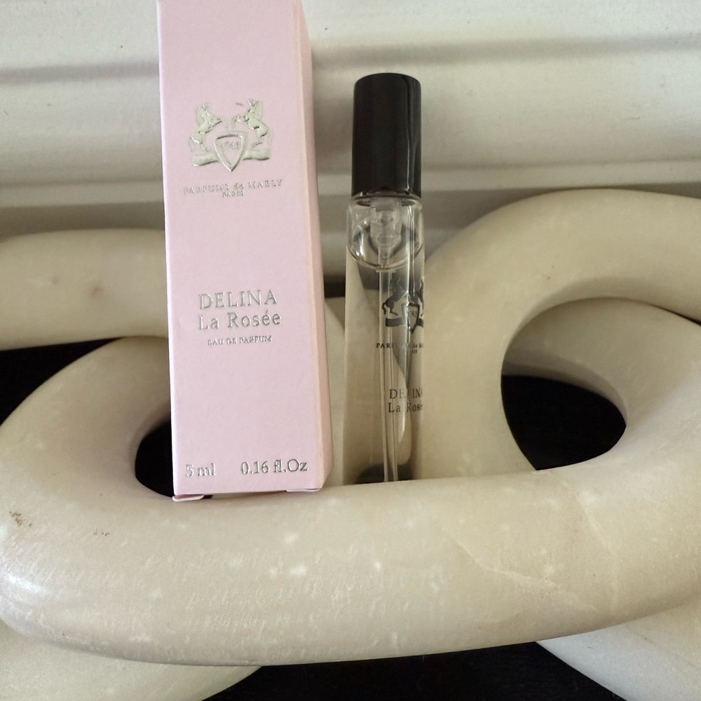 Delina La Rosée Eau de Parfum travel spray 5 ml new - Picture 2 of 5
